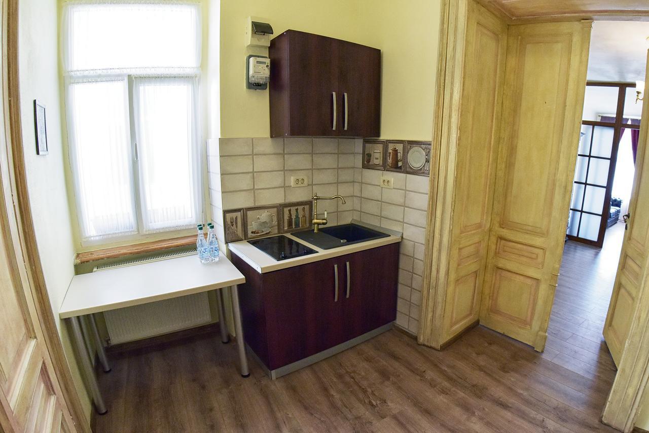 La Maisonnette Брашов Экстерьер фото