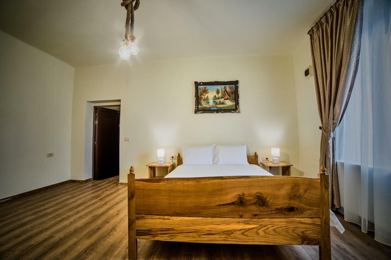 La Maisonnette Брашов Экстерьер фото